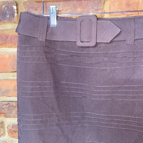 Dressbarn Brown Textured Stripe Belted Pencil Skirt Women's Size 4 - Picture 2 of 4